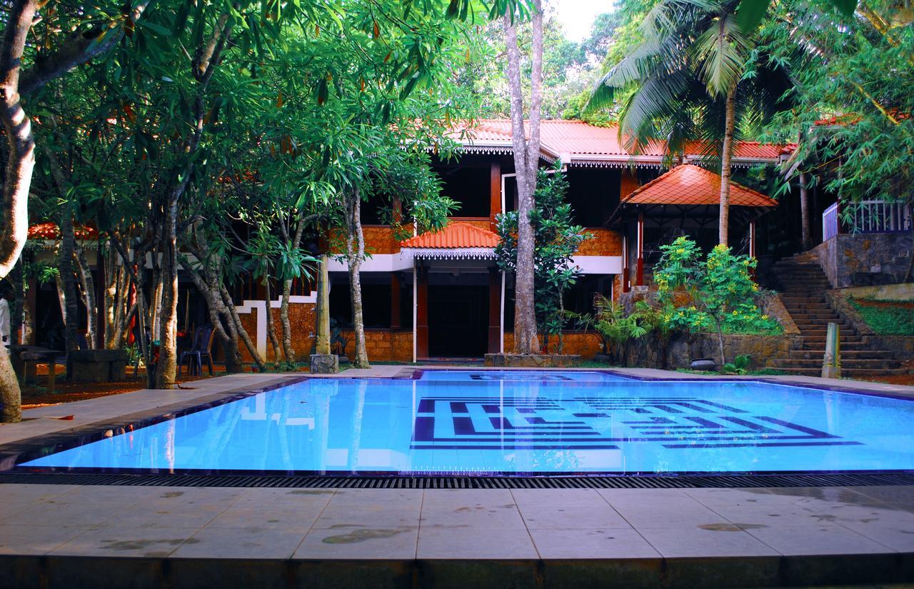 Hotel Araliya Villa Balapitiya Esterno foto