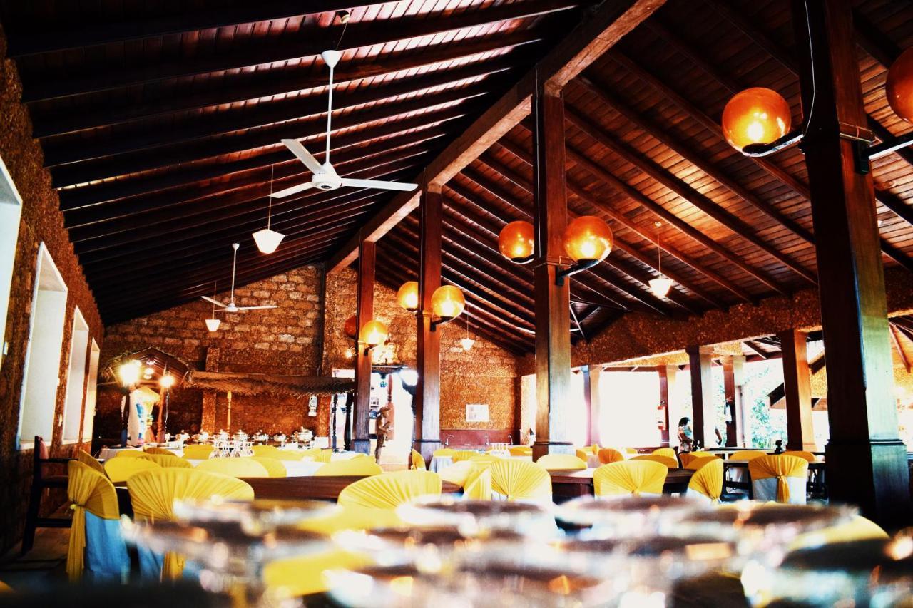 Hotel Araliya Villa Balapitiya Esterno foto