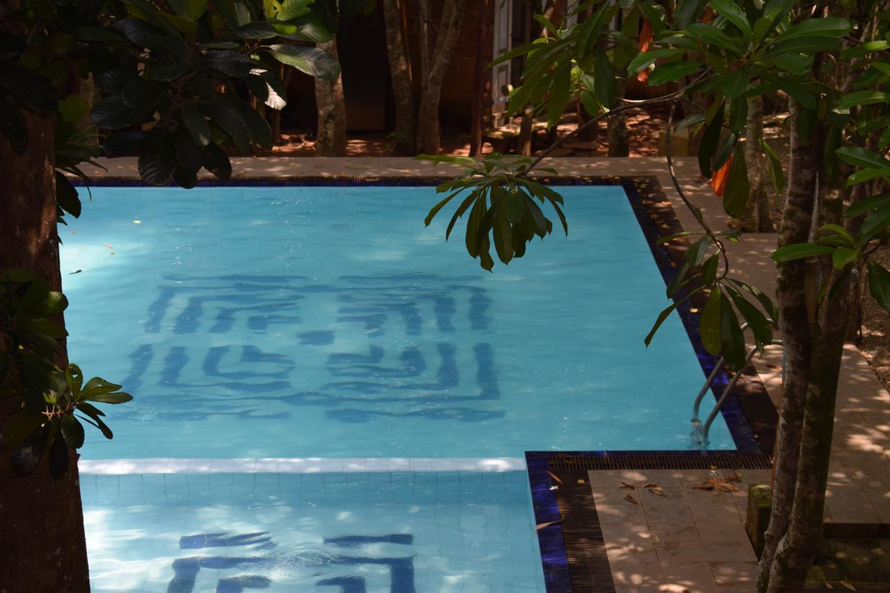 Hotel Araliya Villa Balapitiya Esterno foto